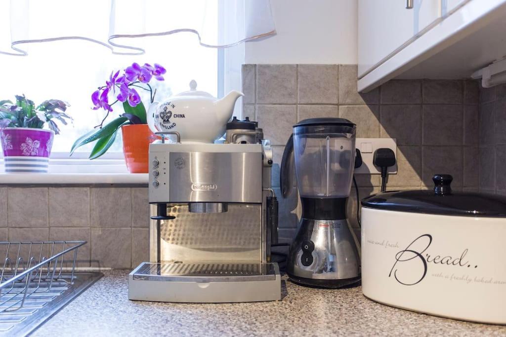 2 Bed Room Flat Near Westfield, West London Luaran gambar