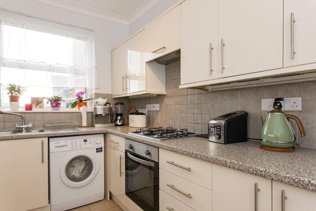 2 Bed Room Flat Near Westfield, West London Luaran gambar
